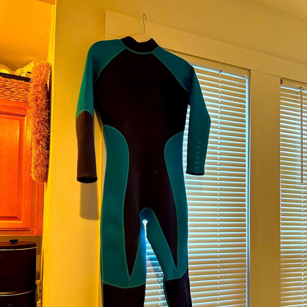 Size medium swim suit